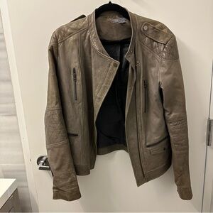 Vince gray leather jacket. Moto style. Size xl